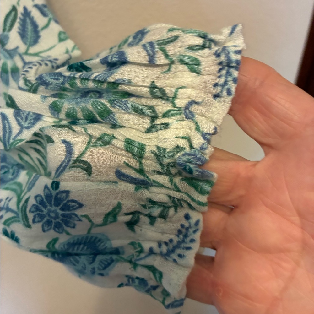 Lucky Brand NWT Green and White Floral Blouse - Picture 4 of 6